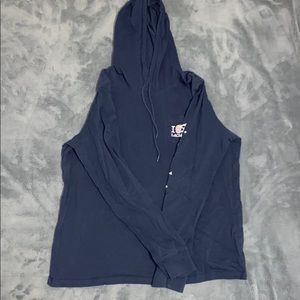 Vineyard Vines Tshirt with Hood